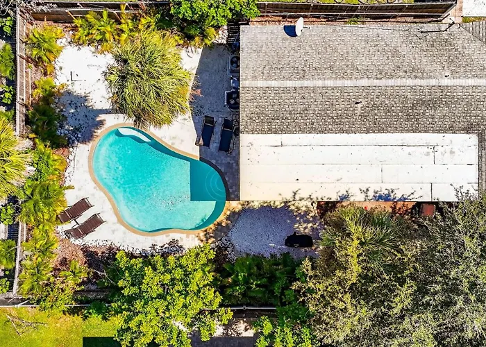 Heated Pool2 Min Walk 2 The Beachsleeps 9cute Ferienhaus